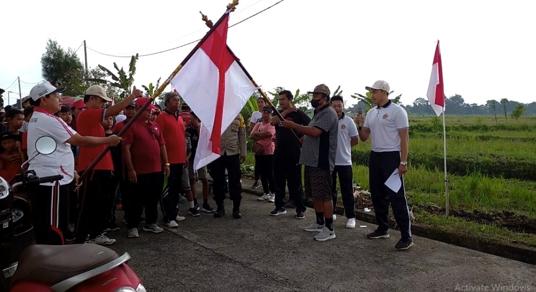 Jalan Santai Dalam Memperingati HUT Republik Indonesia Ke-77
